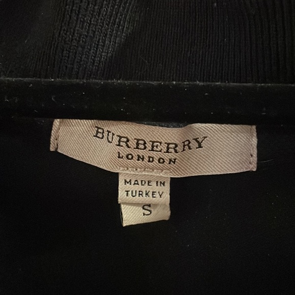 Womens burberry polo- gently worn - Picture 2 of 3